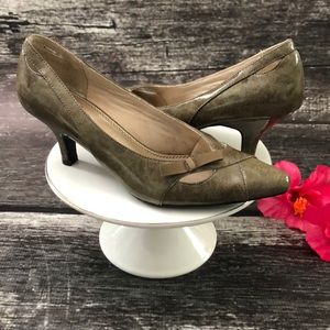 Life Stride Karen Pointed Toe Heels 👠 Size 7.5 M